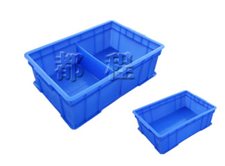 X263塑料周轉箱（可帶隔板）